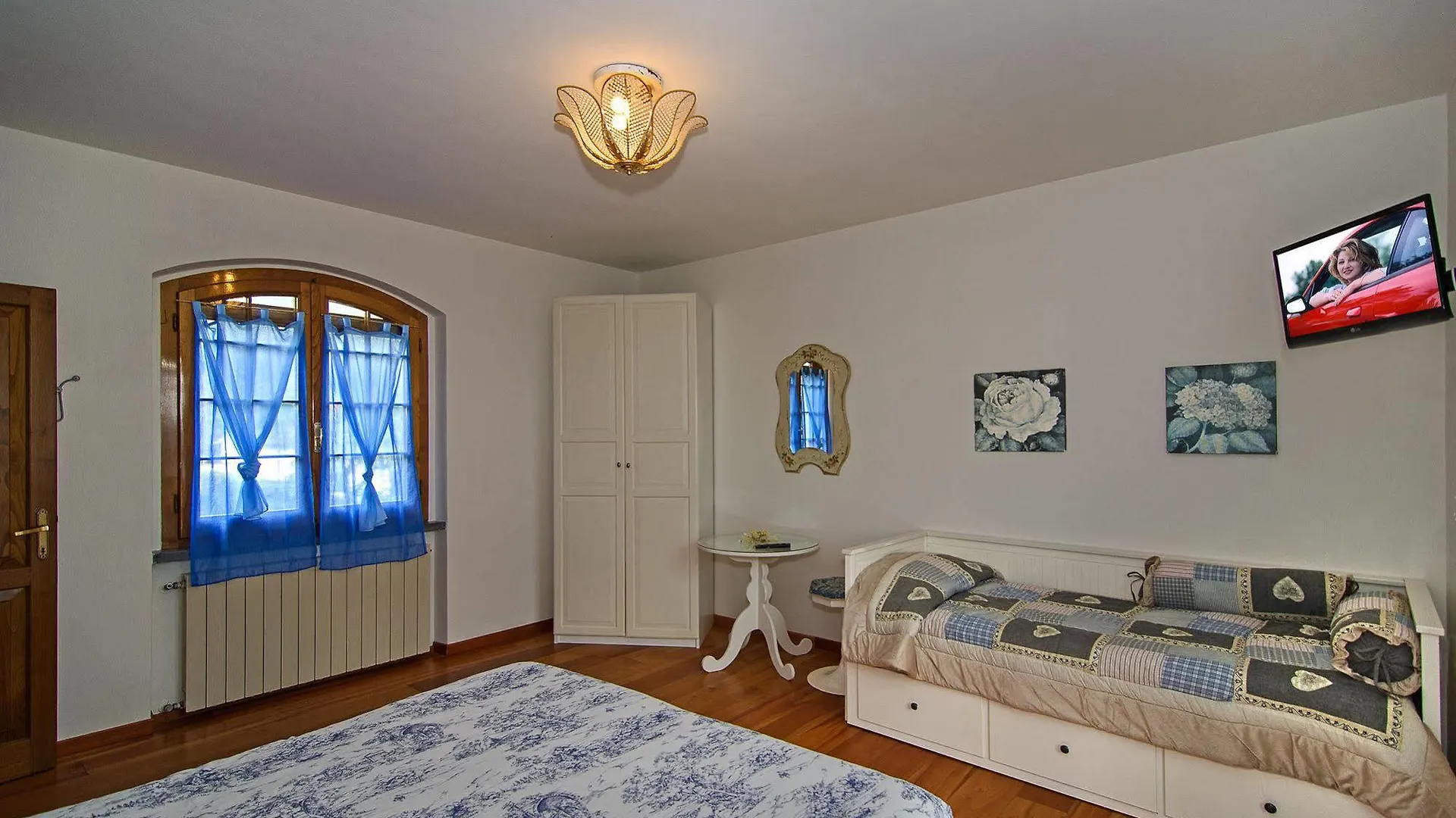 La Casa Gialla Montignoso